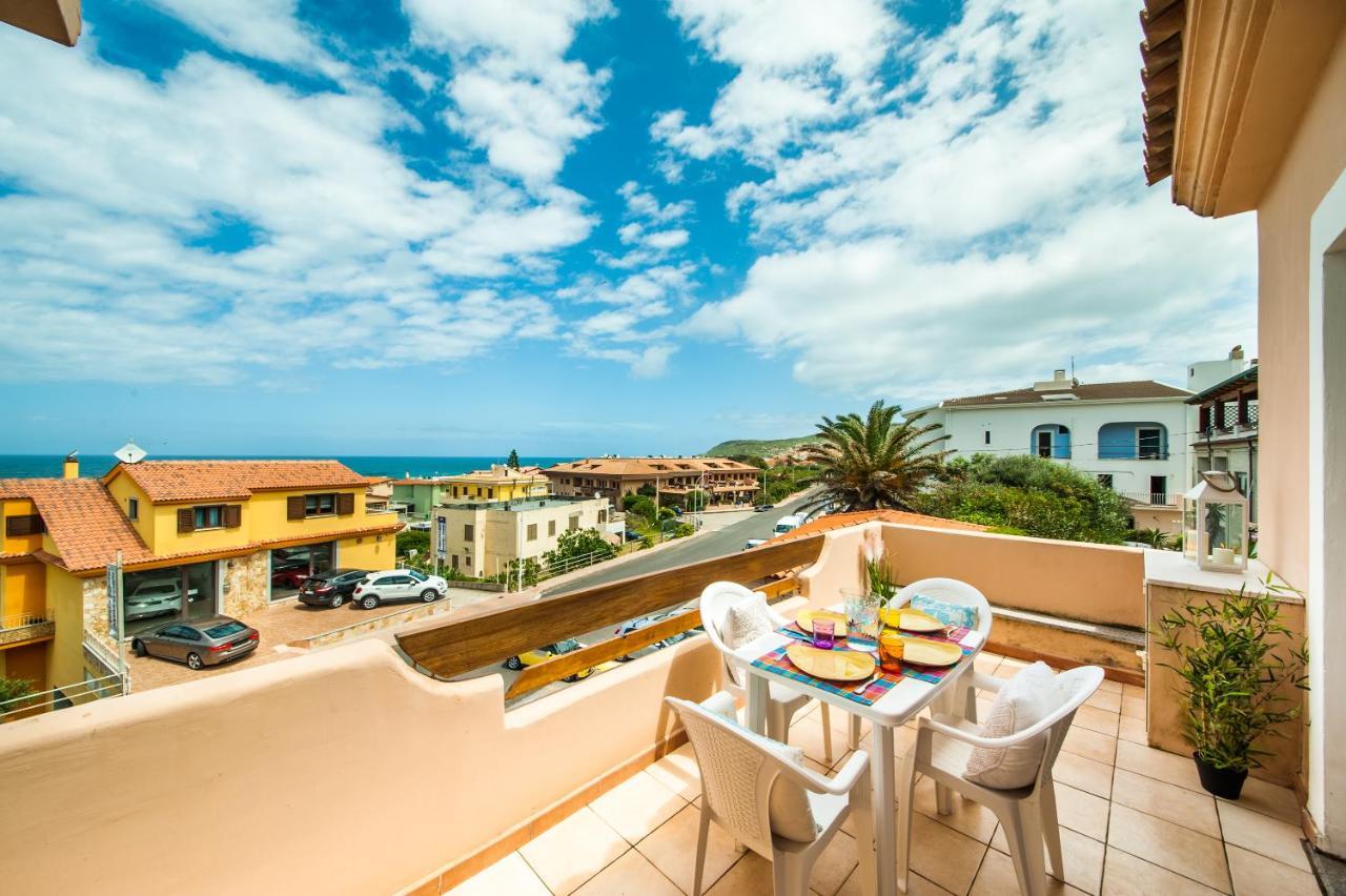 Apartamento Casa Vacanze Il Grecale-A Pochi Passi Dal Mare Castelsardo Exterior foto